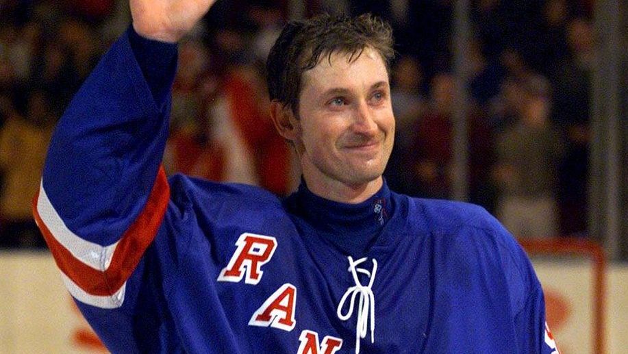 Protočí se vám panenky. Gretzkého dres z posledního zápasu kariéry se prodal za horentní sumu